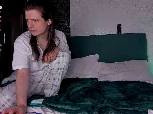 FuckinHotCouple webcam