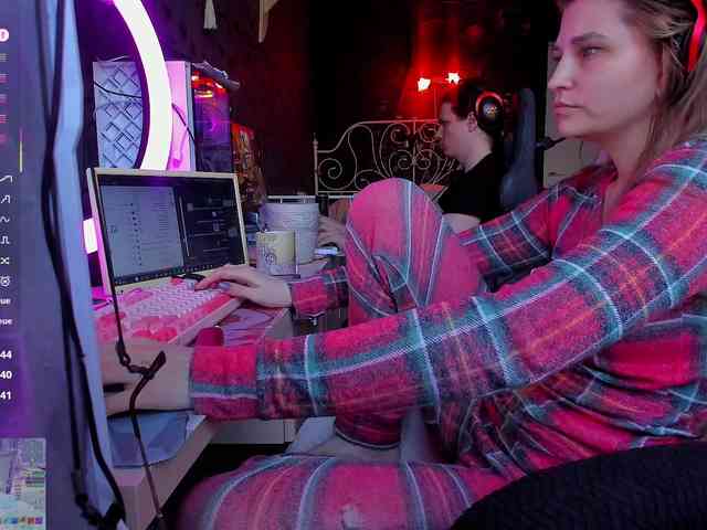 FukinHotCouple webcam