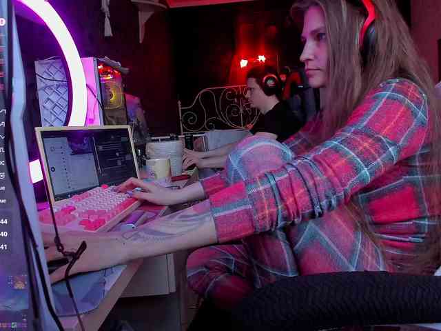 FukinHotCouple webcam