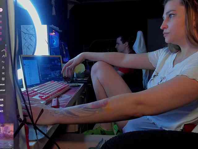 FukinHotCouple webcam