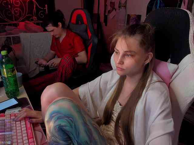 FukinHotCouple webcam
