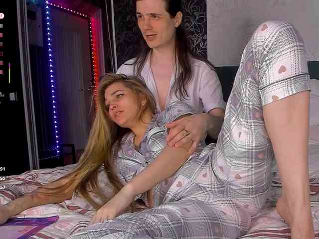 FuckinHotCouple