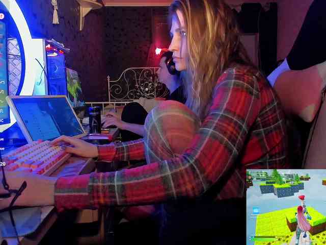 FukinHotCouple webcam