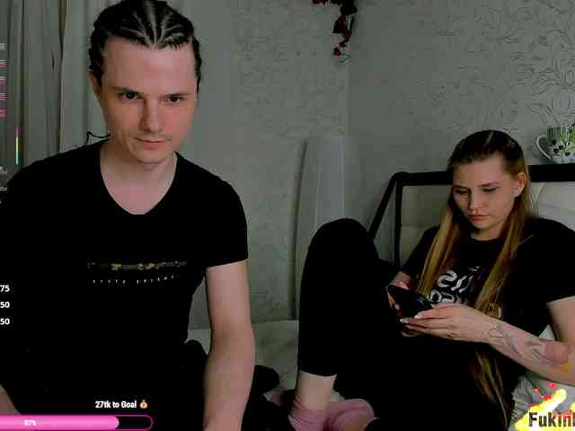 FukinHotCouple webcam