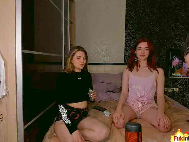 FukinHotCouple