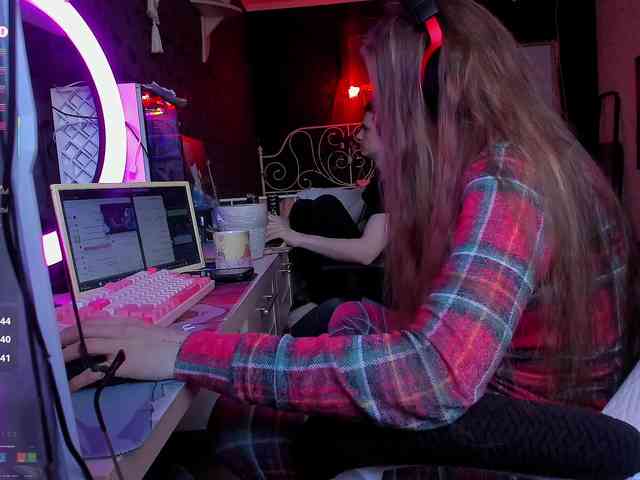 FukinHotCouple webcam