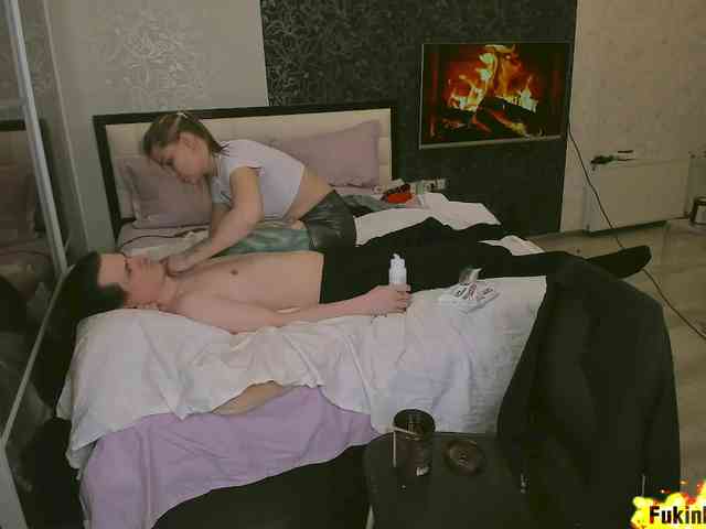 FukinHotCouple