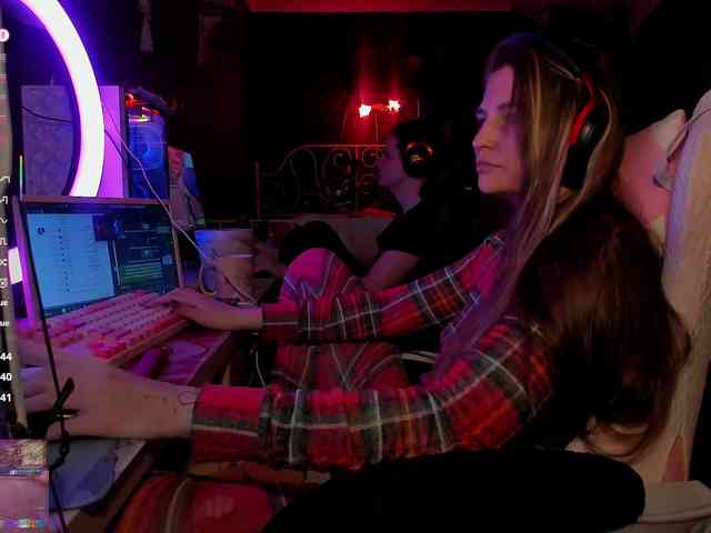 FukinHotCouple webcam
