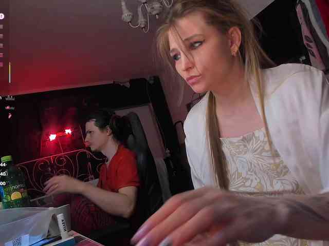 FukinHotCouple webcam