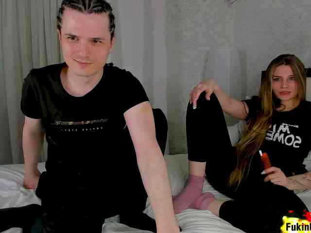 FukinHotCouple webcam