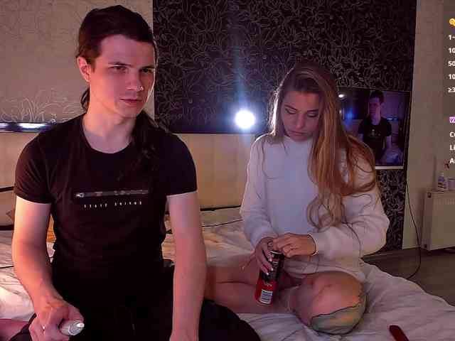 FukinHotCouple webcam