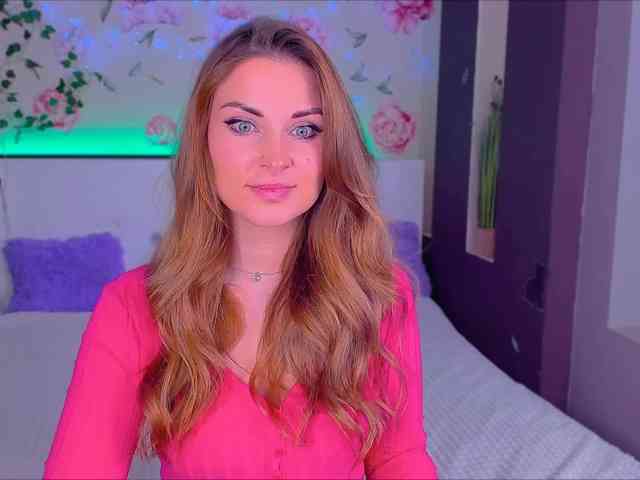 Alisee123 webcam