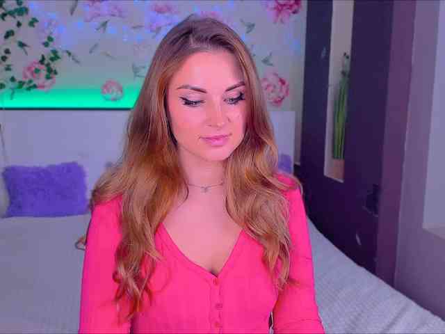 Alisee123 webcam