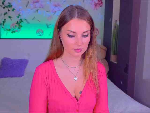 Alisee123 webcam