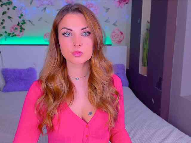 Alisee123 webcam