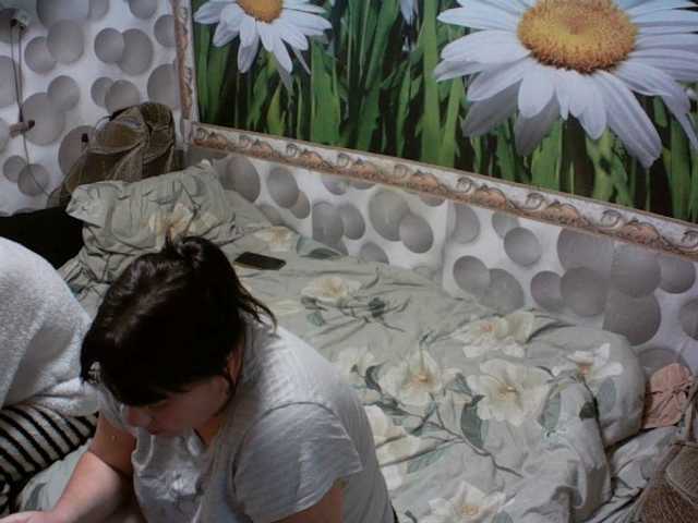 Marinochka5656 live cam preview
