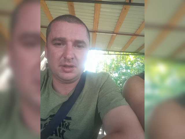 Ihor5656 live cam on BongaCams