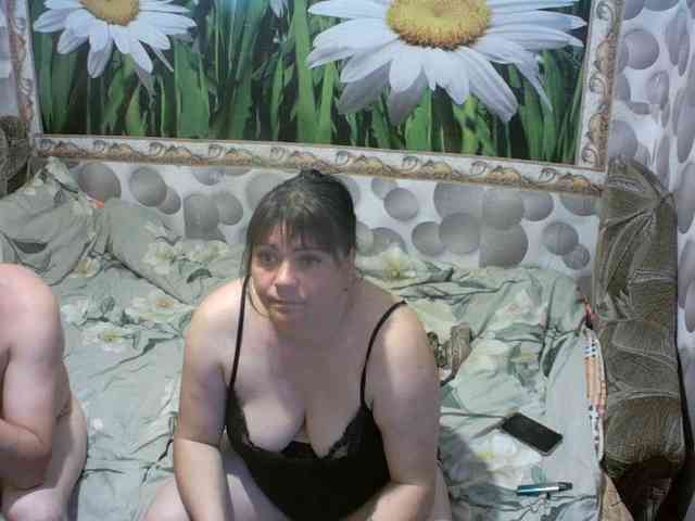 Marinochka5656 webcam