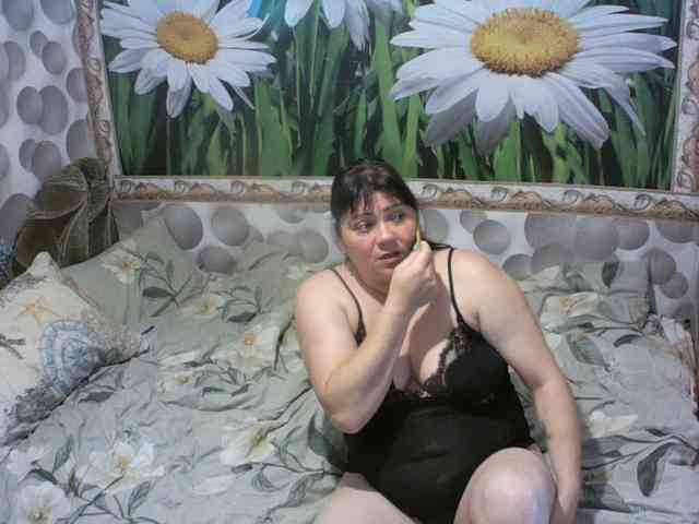 Marinochka5656 webcam