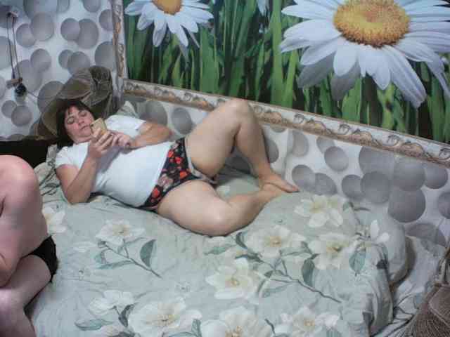 Marinochka5656 webcam