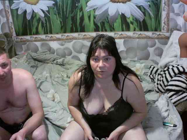 Marinochka5656 webcam