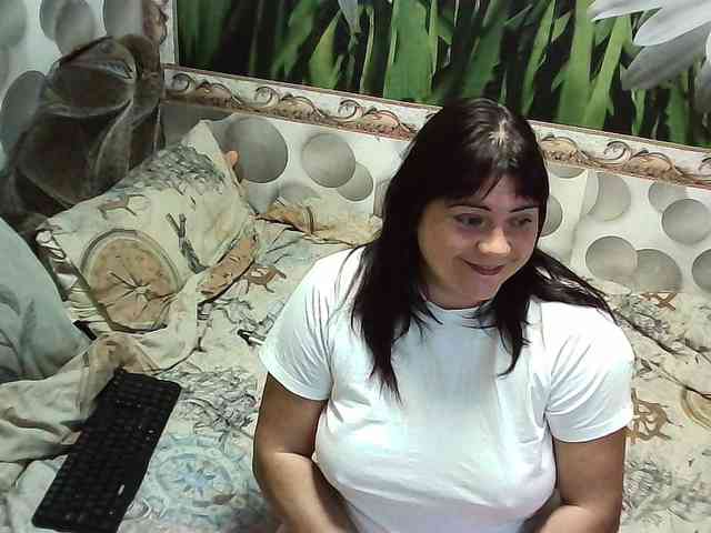 Marinochka5656 webcam
