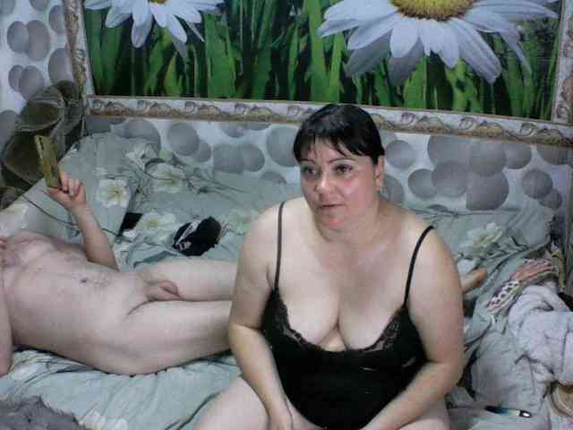Marinochka5656 webcam