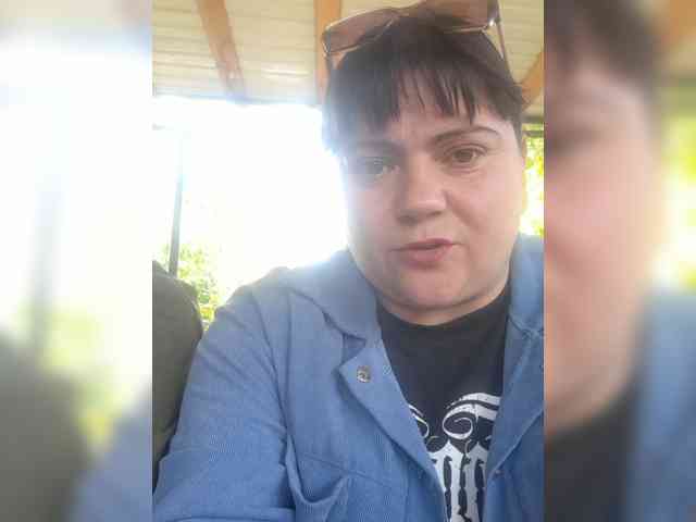 Marinochka5656 webcam