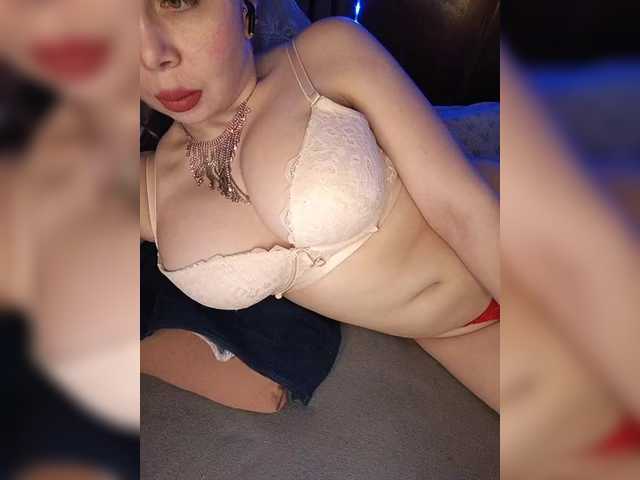 DakotaRose's BongaCams show and profile