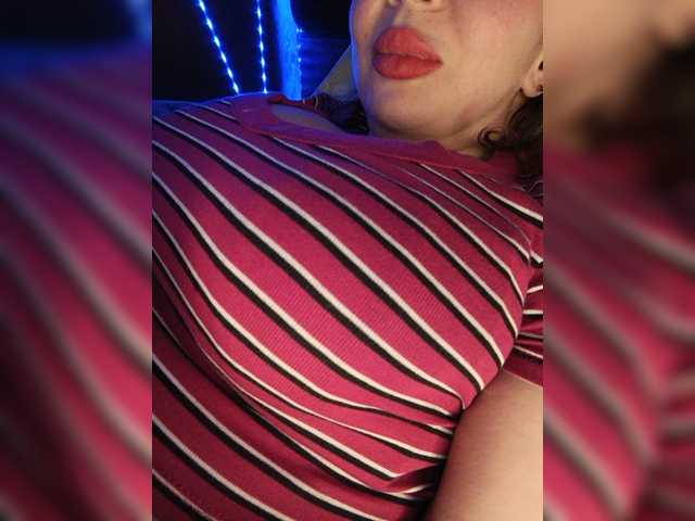 DakotaRose live cam preview