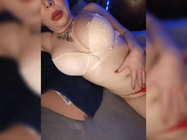 DakotaRose's BongaCams show and profile