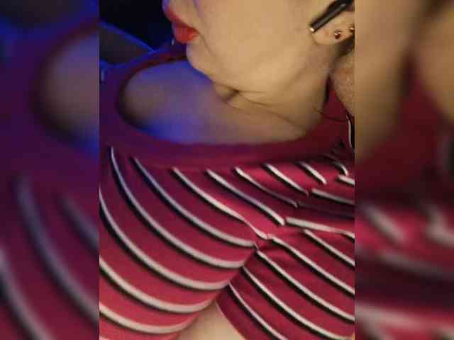 DakotaRose webcam