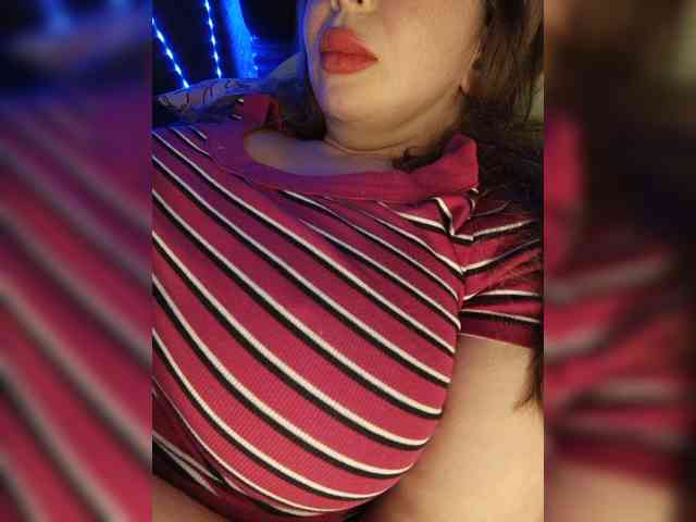 DakotaRose webcam