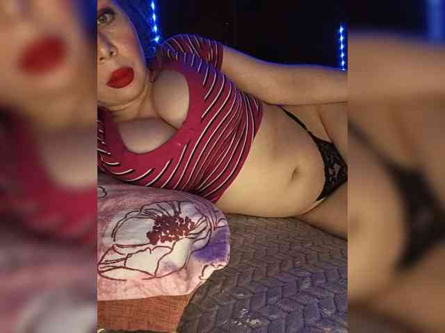 Modella: Dakotarose