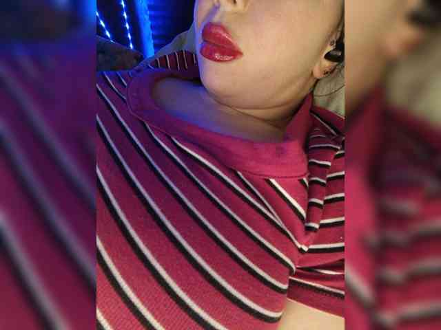 Model: Dakotarose