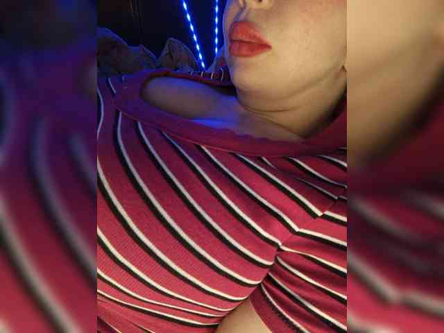 DakotaRose webcam