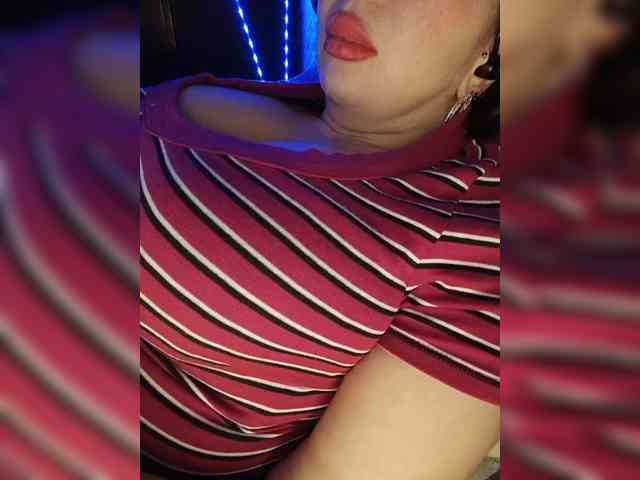 DakotaRose webcam