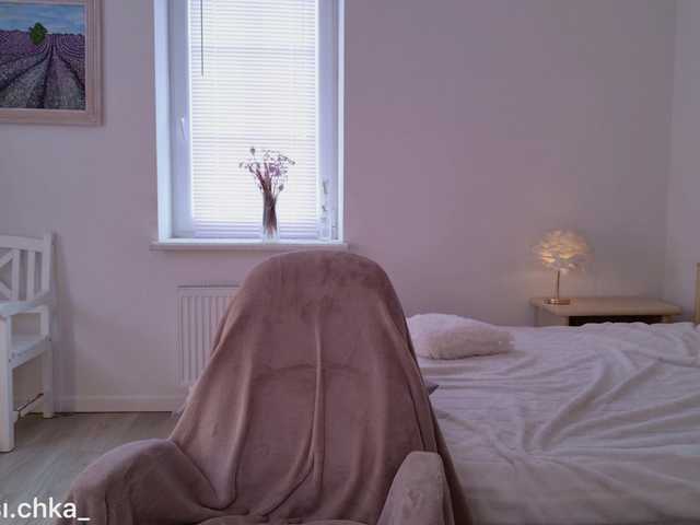 pusichka1 live cam on BongaCams