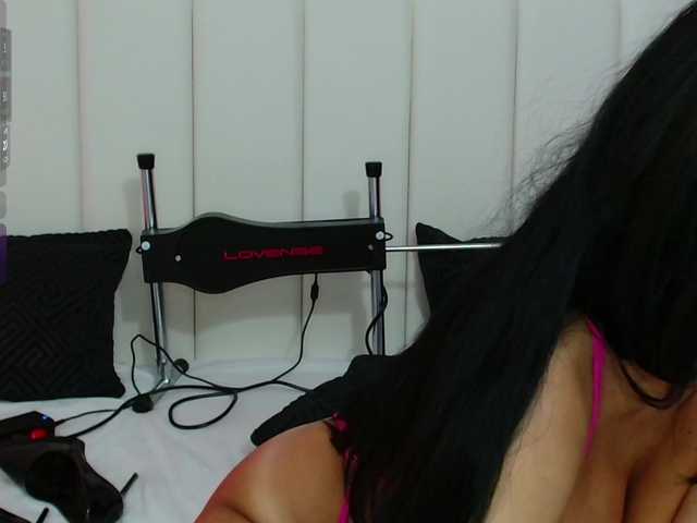 AnnaRos live cam on BongaCams