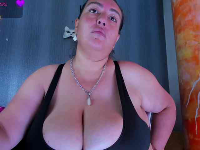 fuck-megaboobs webcam
