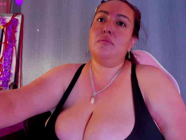 fuck-megaboobs webcam