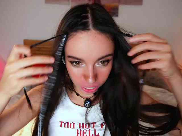 Model: Lill_dayna