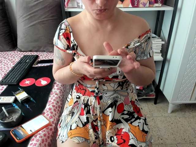 Bisexyeliz35