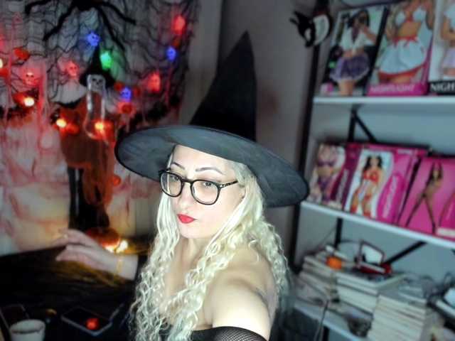 Bisexyeliz35