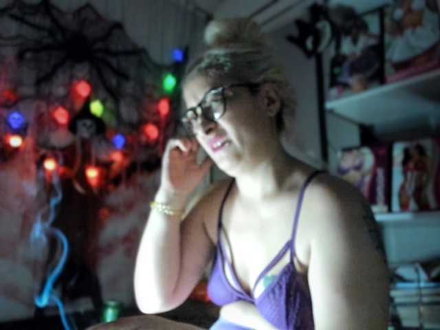 Bisexyeliz35