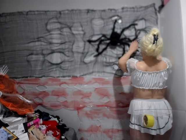 Bisexyeliz35 live cam on BongaCams