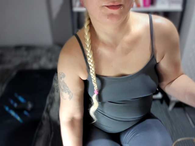 Bisexyeliz35