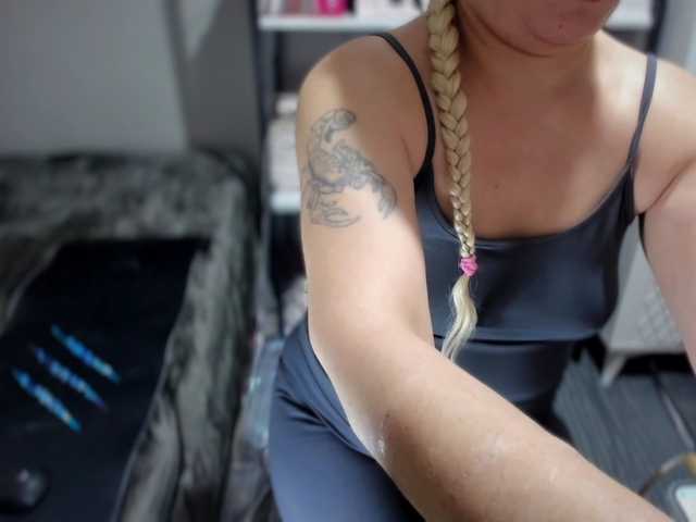 Bisexyeliz35