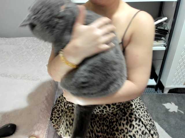 Bisexyeliz35