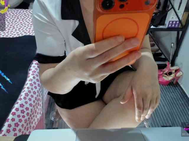 Bisexyeliz35